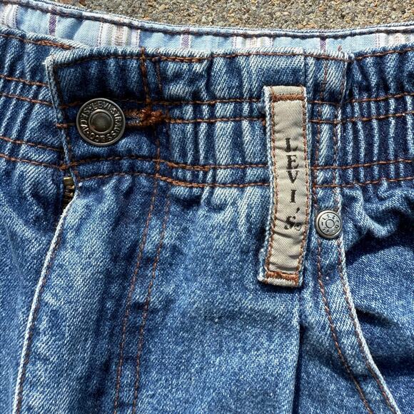 Vintage 90s Levi's 960 High Waist Pleated Elastic Waist Mom Jeans Size 10 - Picture 13 of 13